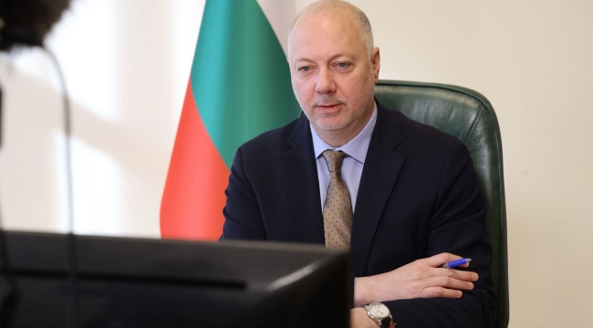 Bulgaristan Başbakanı Zhelyazkov istifa etti