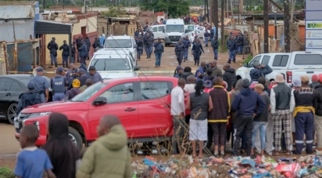 Güney Afrika'da barda silahlı saldırı: 9 ölü