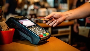 İlk 11 ayda kredi kartı harcamaları %47 arttı