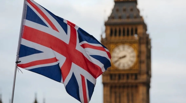 İngiltere ekonomisi Ekim'de yıllık %0,1 küçüldü