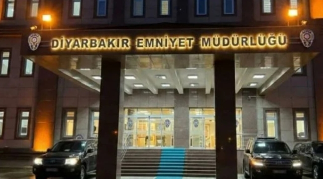 Diyarbakır Emniyet Müdürlüğü'ne bombalı saldırı