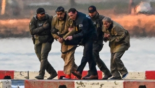 Hakim karşısına çıkan Maduro: "Savaş esiriyim"