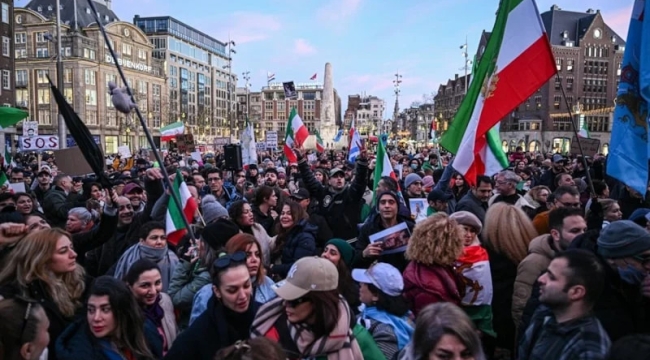 İran'da protestolar: Can kaybı 5.137'ye yükseldi