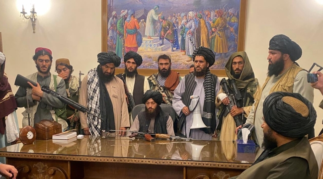 Taliban kız çocuklarının eğitim almasını yasakladı
