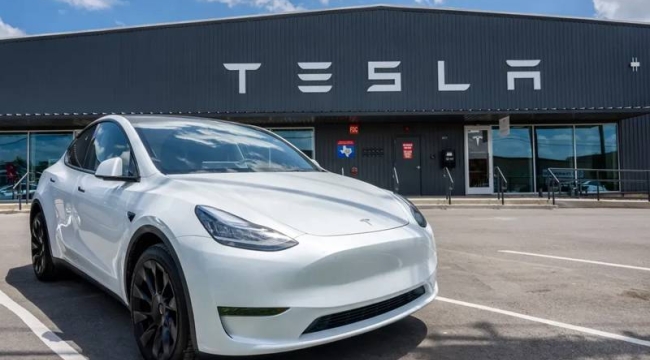 Tesla, Model X ve S'in üretimini durduruyor