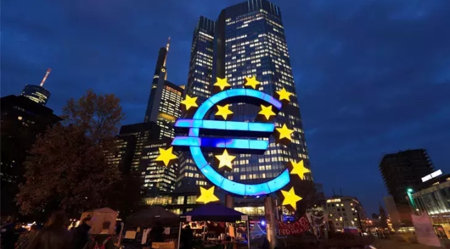 Euro Bölgesi'nde yıllık enflasyon Ocak'ta %1,7