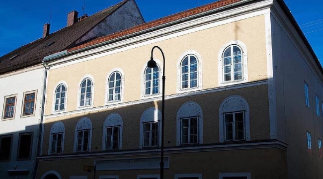 Hitler'in doğduğu ev polis karakolu oluyor