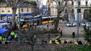 İtalya'da tramvay raydan çıktı: 2 ölü, 38 yaralı