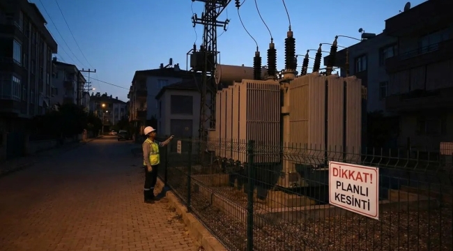 İzmir'de 3 gün sürecek planlı elektrik kesintisi