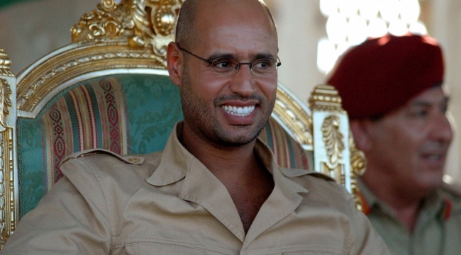 Kaddafi'nin oğlu evinde öldürüldü