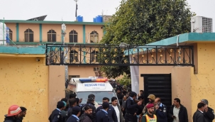 Pakistan'daki cami saldırısını IŞİD üstlendi