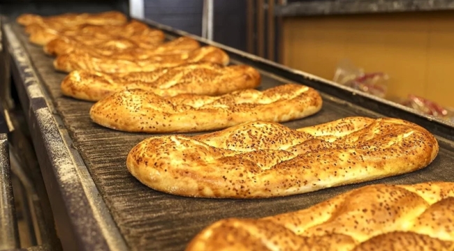 Ramazan pidesi 25 liradan satılacak