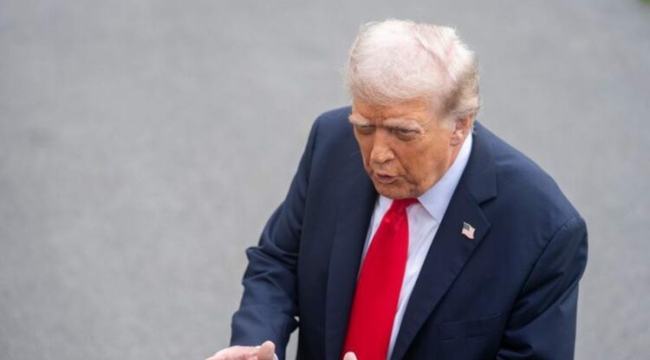 Trump'tan İran'a "ikinci uçak gemisi" tehdidi