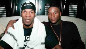 Tyson ve Mayweather, Nisan'da ringe çıkacak