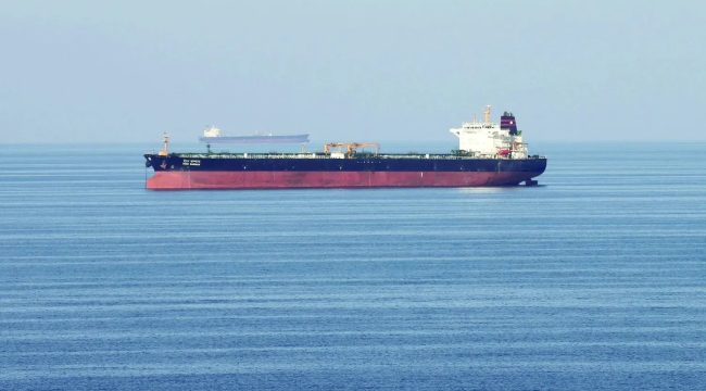 ABD İran petrolüne olan bazı yaptırımları kaldırdı