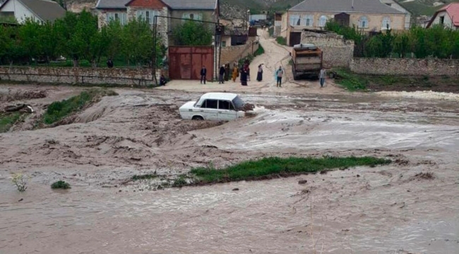 Dağıstan'da sel: Yüzlerce evi su bastı