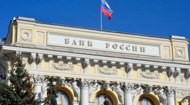 Rusya MB politika faizini %15'e düşürdü