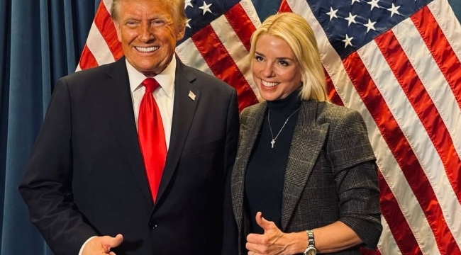 ABD'de Adalet Bakanı Pam Bondi görevden alındı
