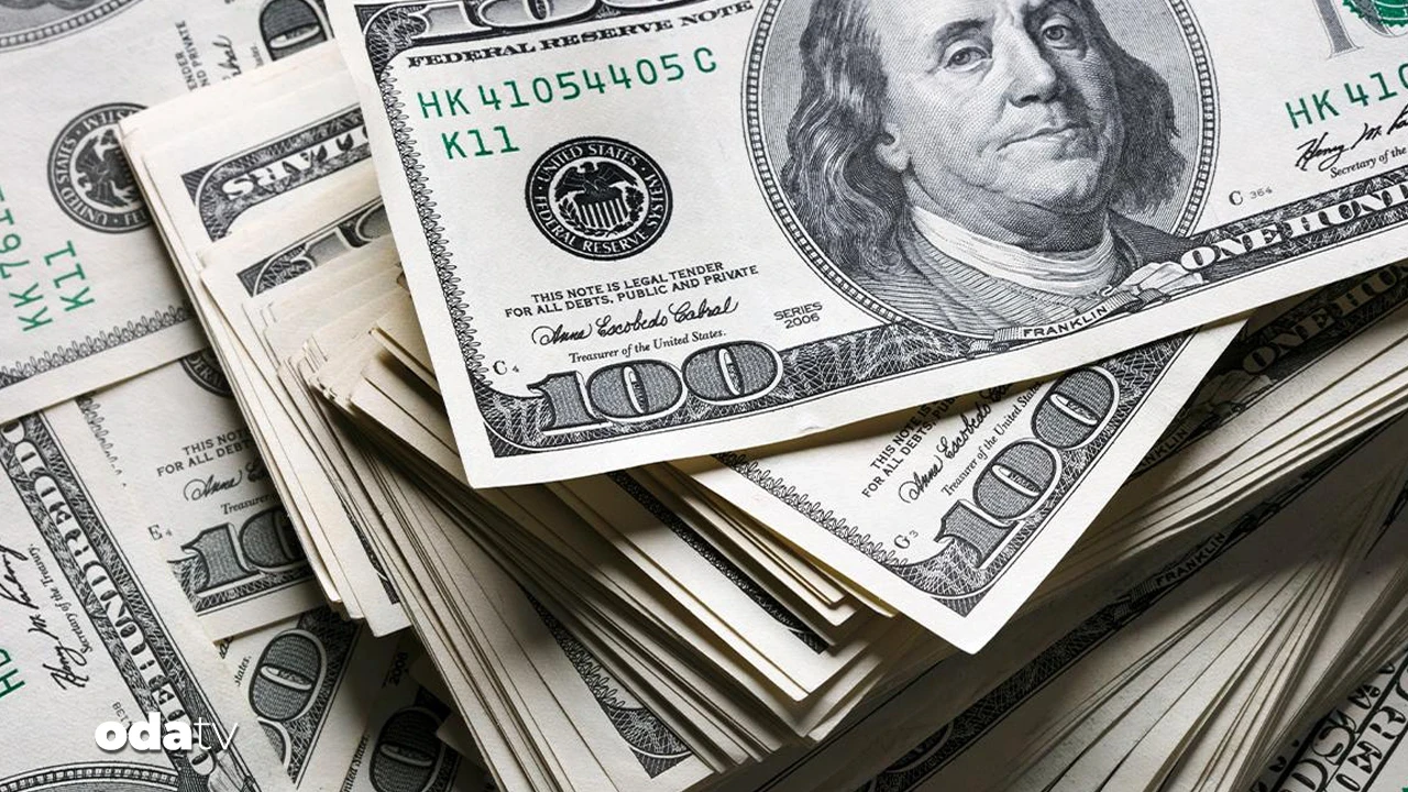 Fed, politika faizini %3,5-3,75'te sabit tuttu