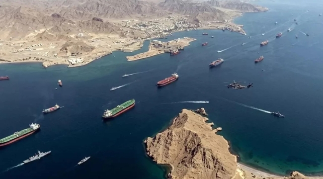 İran, Hürmüz Boğazı'nı yeniden kapattı