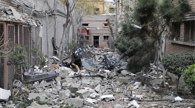 İsrail, İran'da 100 yıllık enstitüyü vuruldu