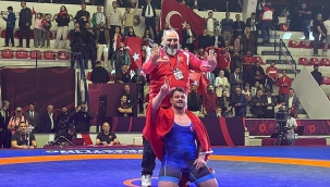 Rıza Kayaalp 13. kez Avrupa şampiyonu oldu