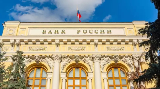 Rusya'nın toplam rezervleri 749 milyar $'a geriledi