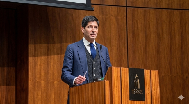 Fed'in yeni başkanı Kevin Warsh oldu