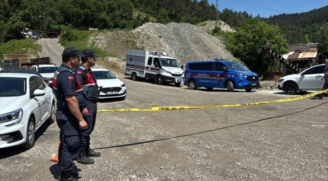 Faaliyeti durdurulma kararı olan madende göçük